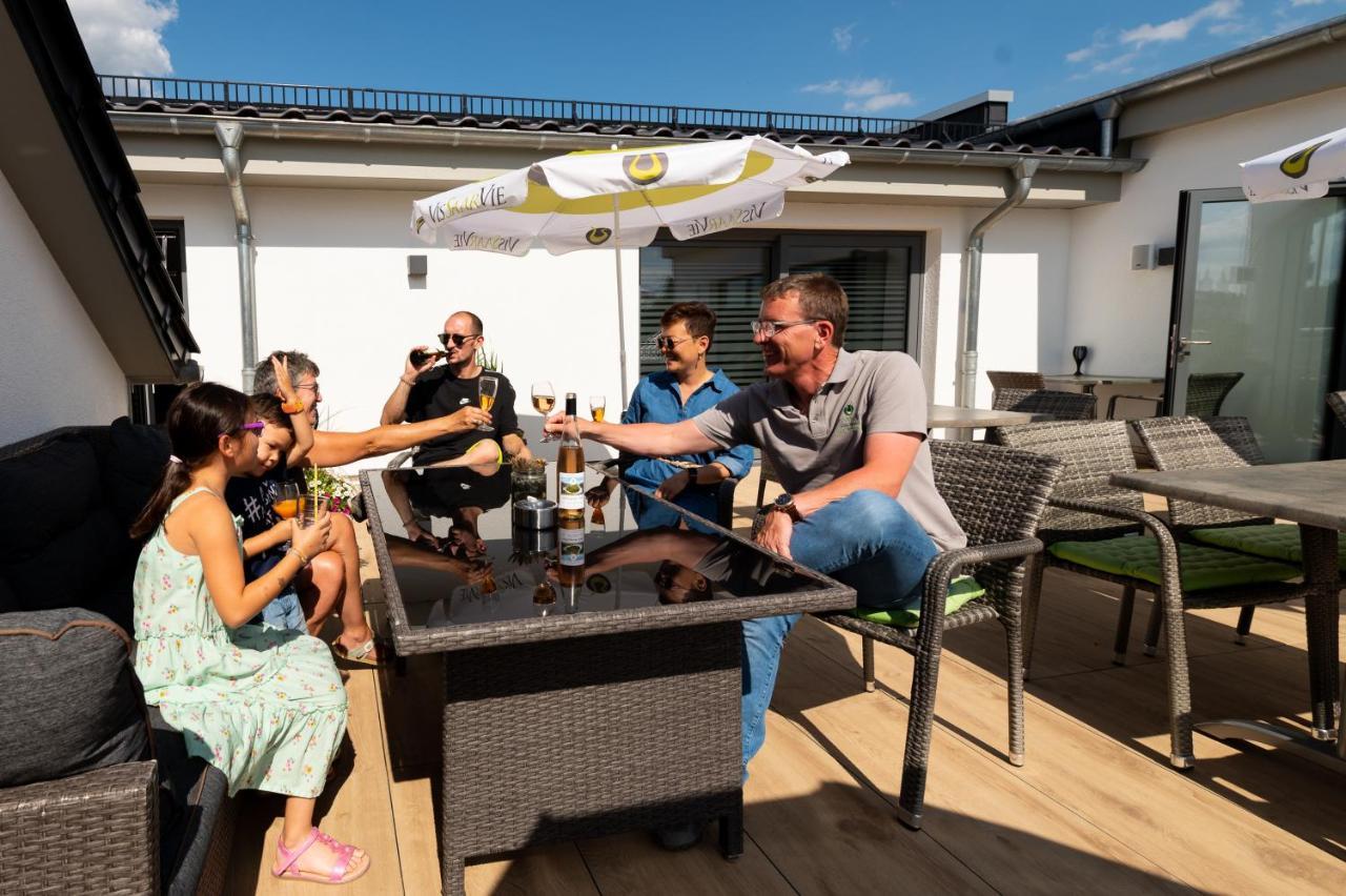 Vis Saar Vie - Ferienwohnungen An Der Saarschleife Mettlach Exteriör bild